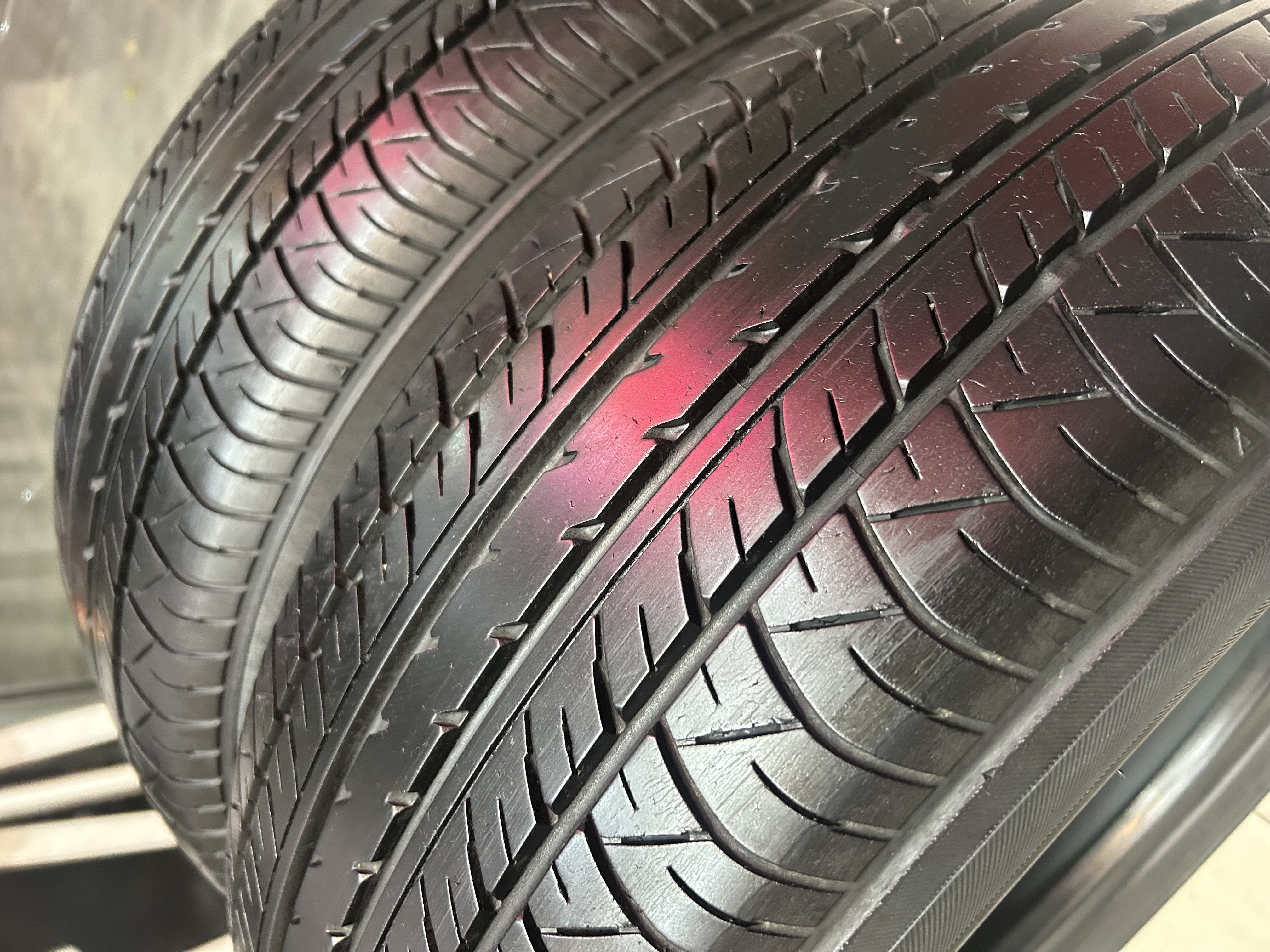 لاستیک کارکرده 215/60/16 یوکوهاما ژاپن 80% آجدار (استوک)